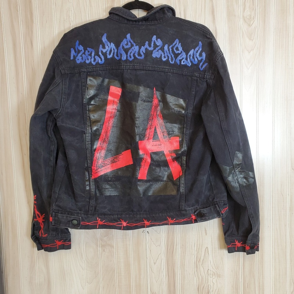 Streetwear Men Jean Jacket 'Stay the F***k back' Retro Y2K Grunge Knight WWE M - Picture 3 of 5